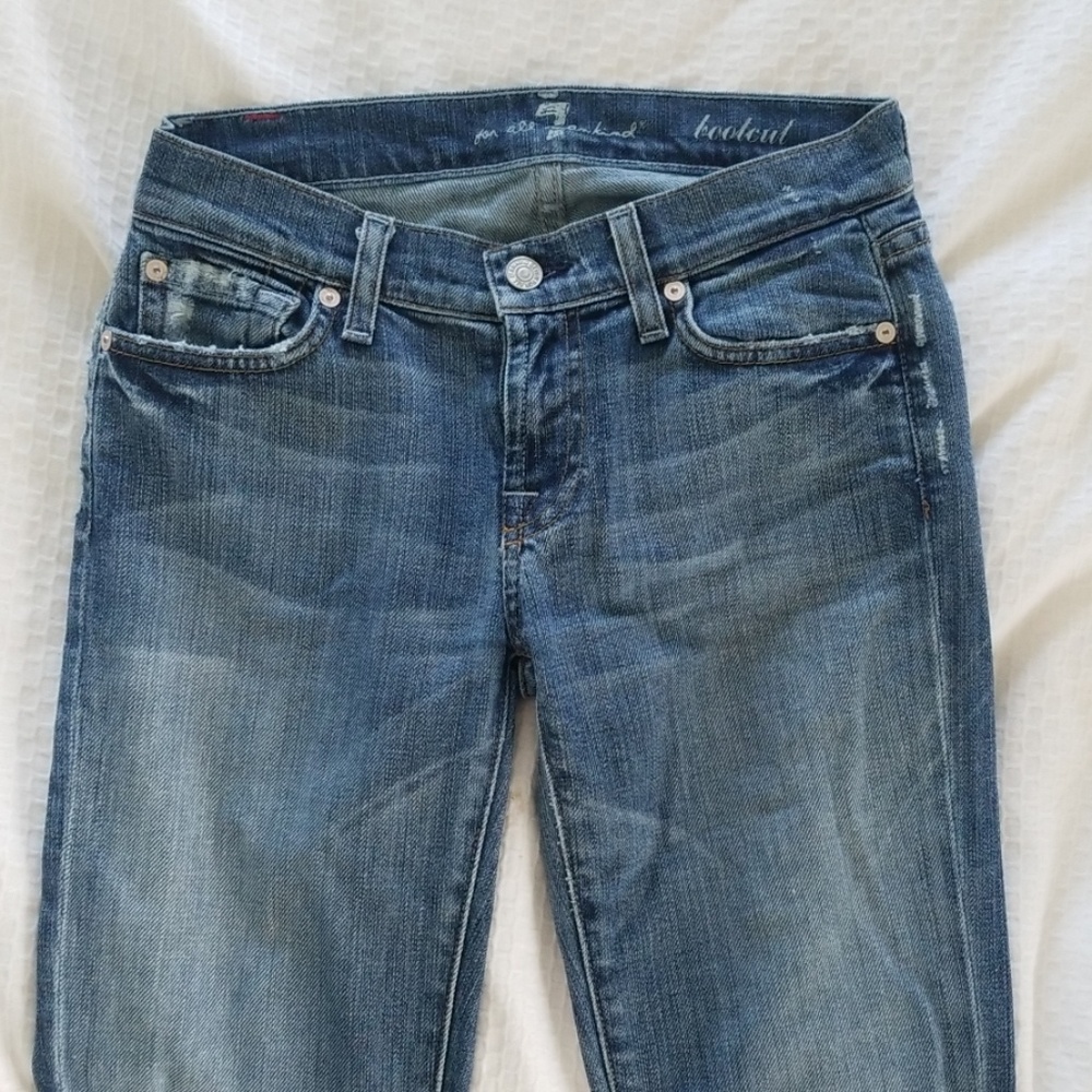 Jeans - Picture 2 of 4